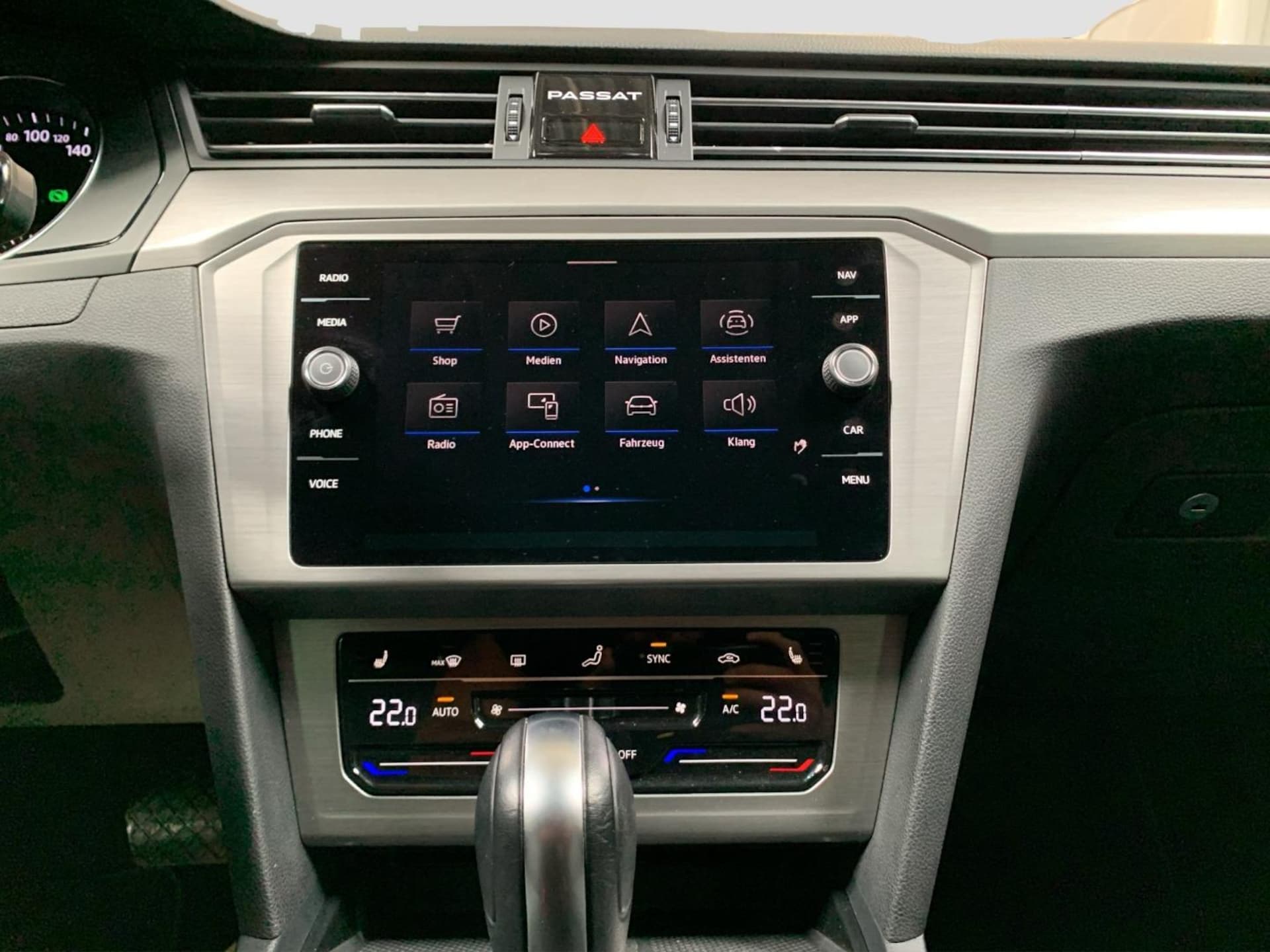 Volkswagen Passat Variant Basis-Modell