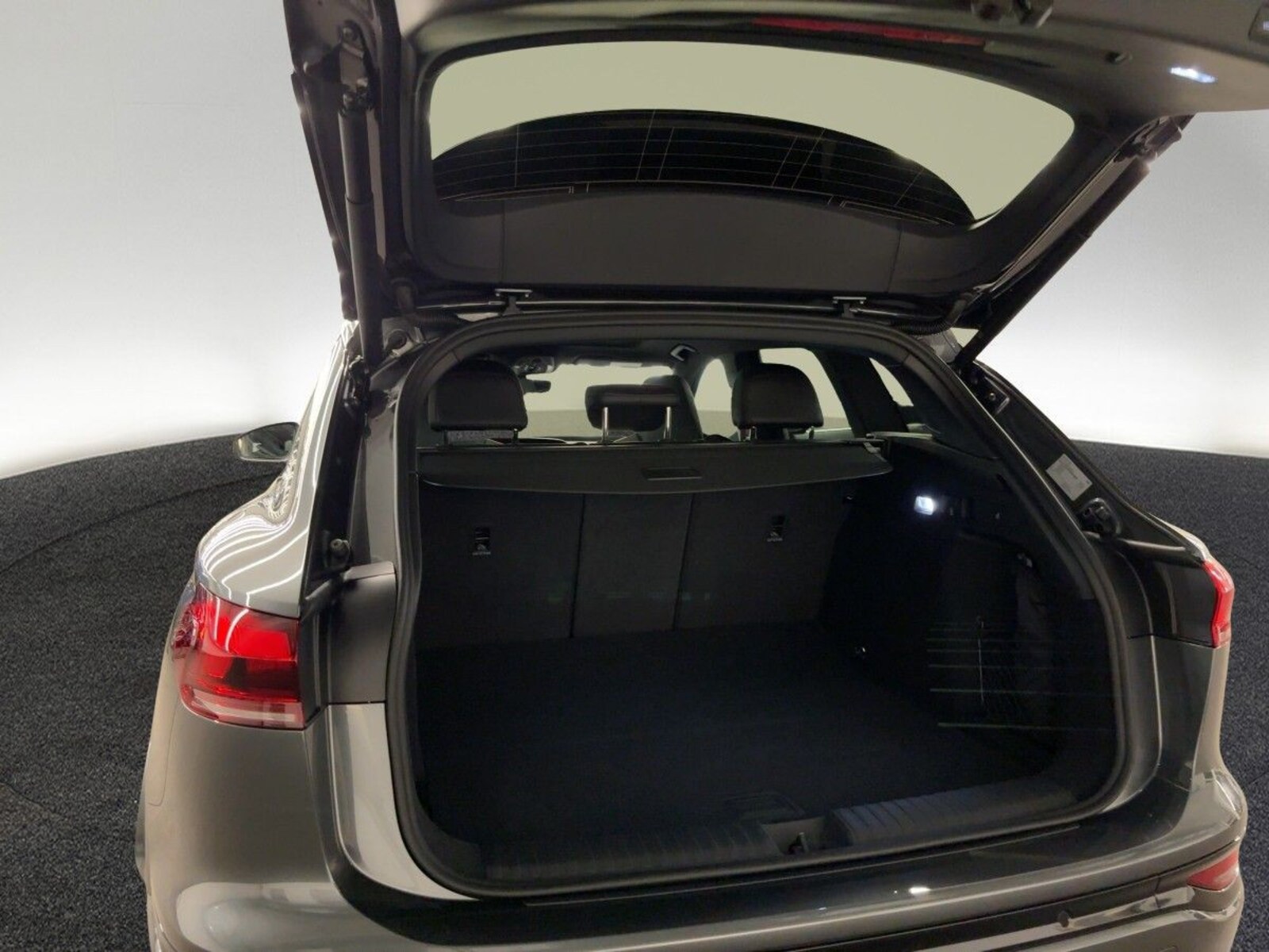Audi Q6 e-tron – Bild 8