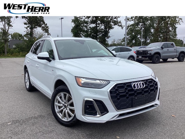 Photo of 2024 Audi Q5