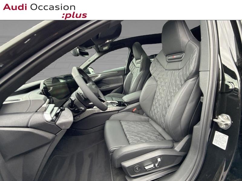 Image about Audi A6 Avant e-hybrid S line e-hybrid quattro 367 chS tronic