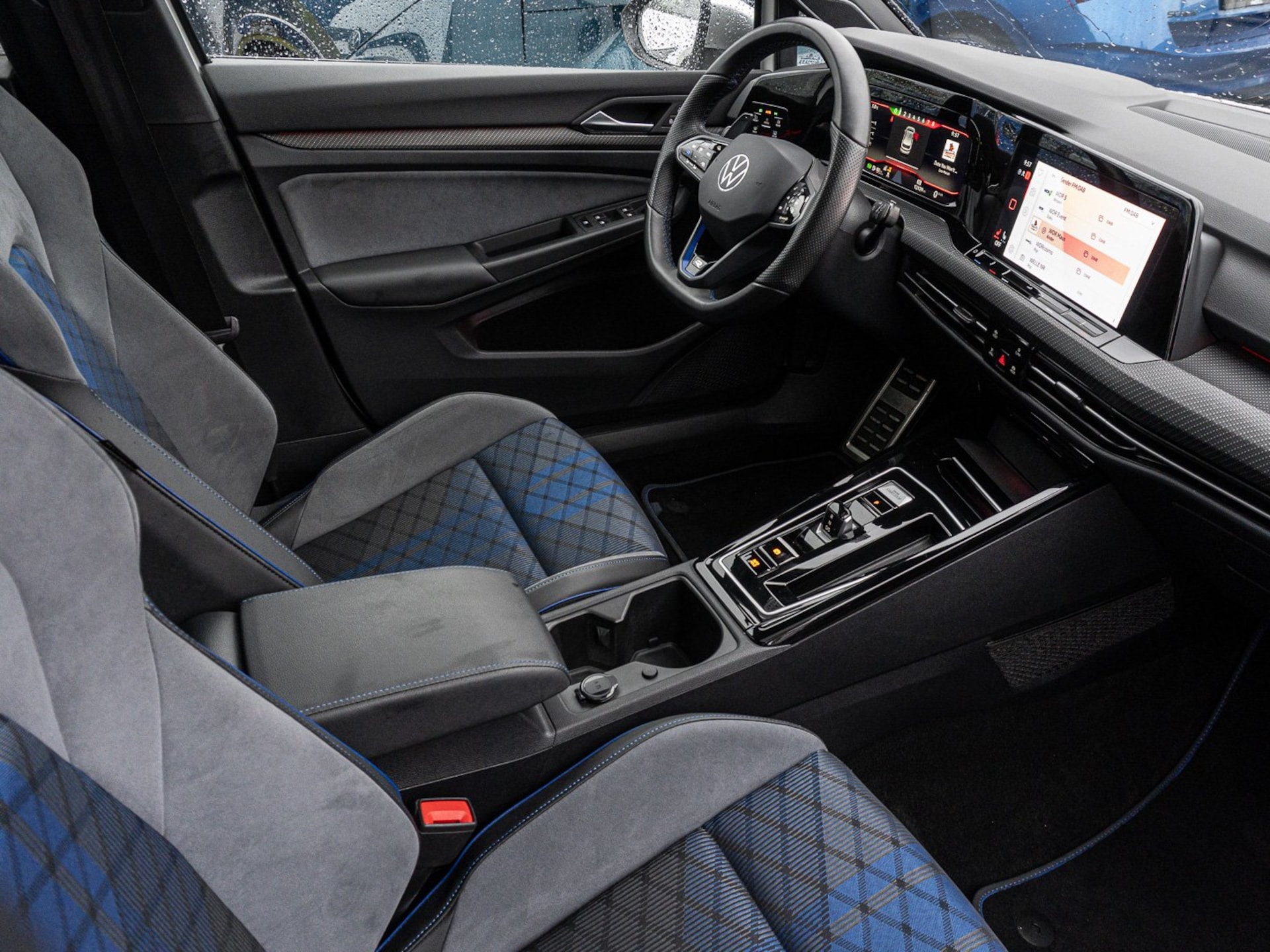 Volkswagen Golf R