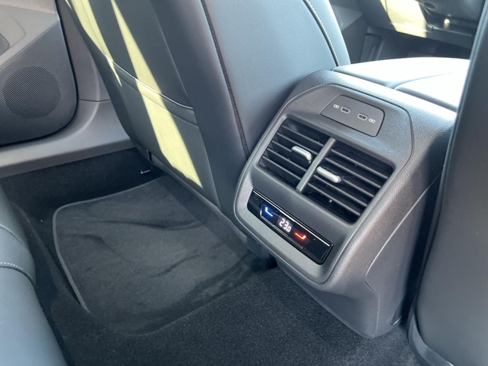 Volkswagen Passat – Bild 20