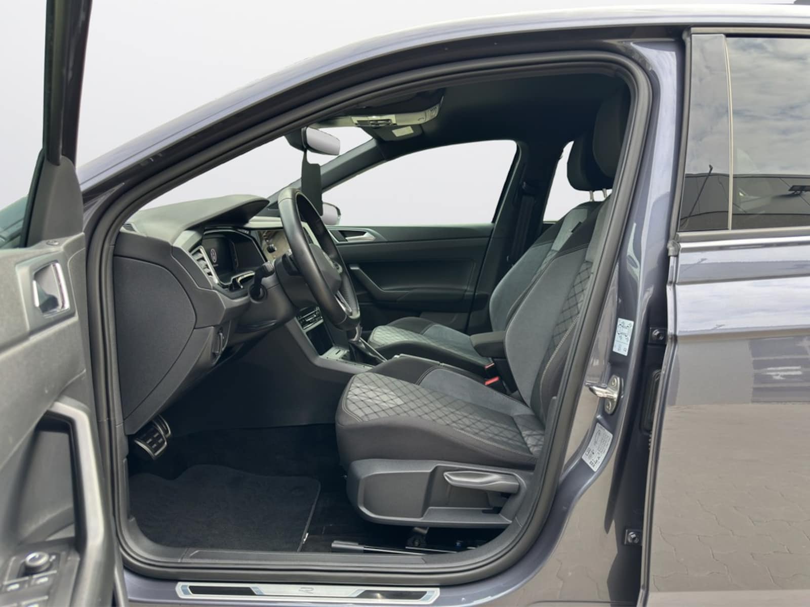 Volkswagen Polo – Bild 9