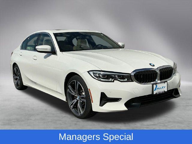 Photo of 2021 BMW 330i 
