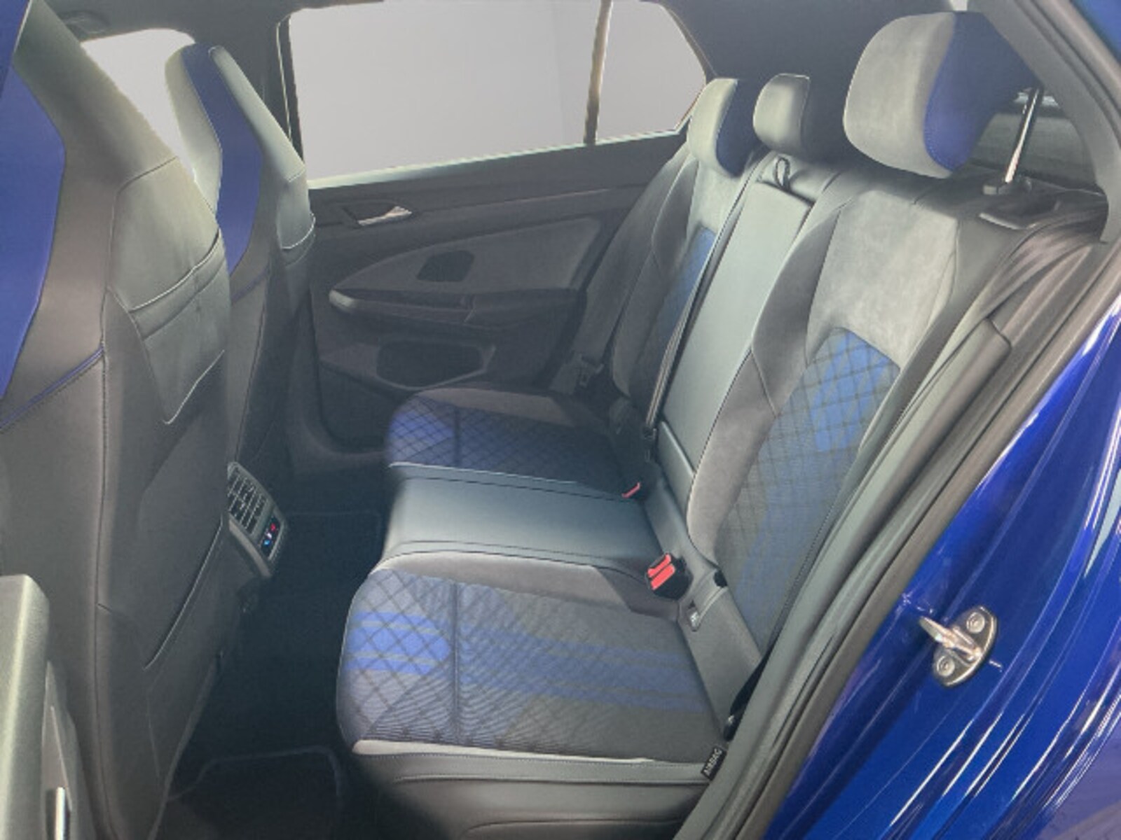 Volkswagen Golf – Bild 17