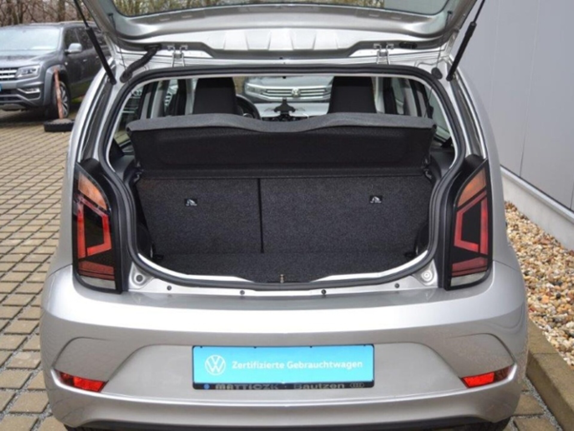 Volkswagen up!