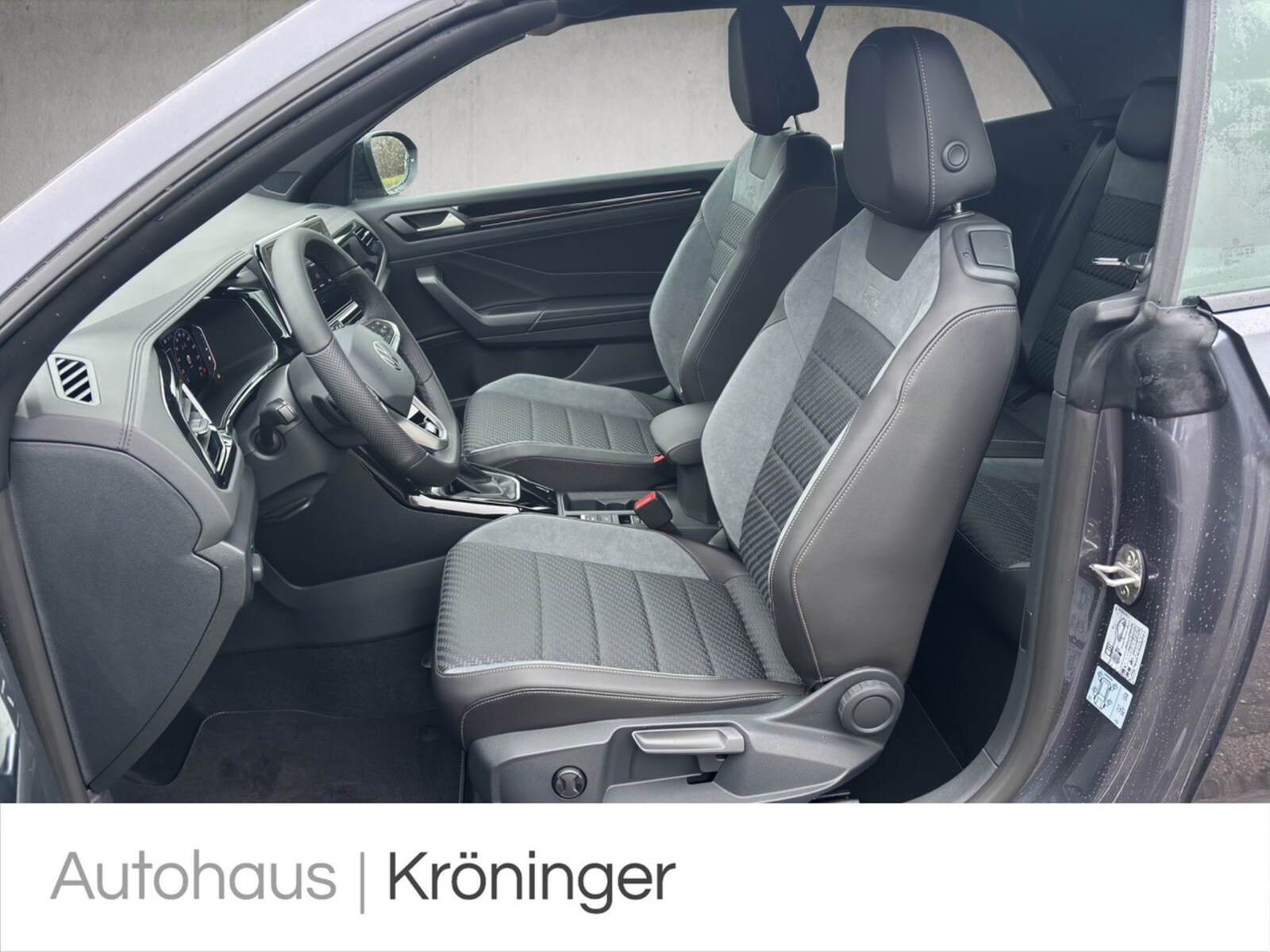 Volkswagen T-Roc Cabriolet – Bild 7