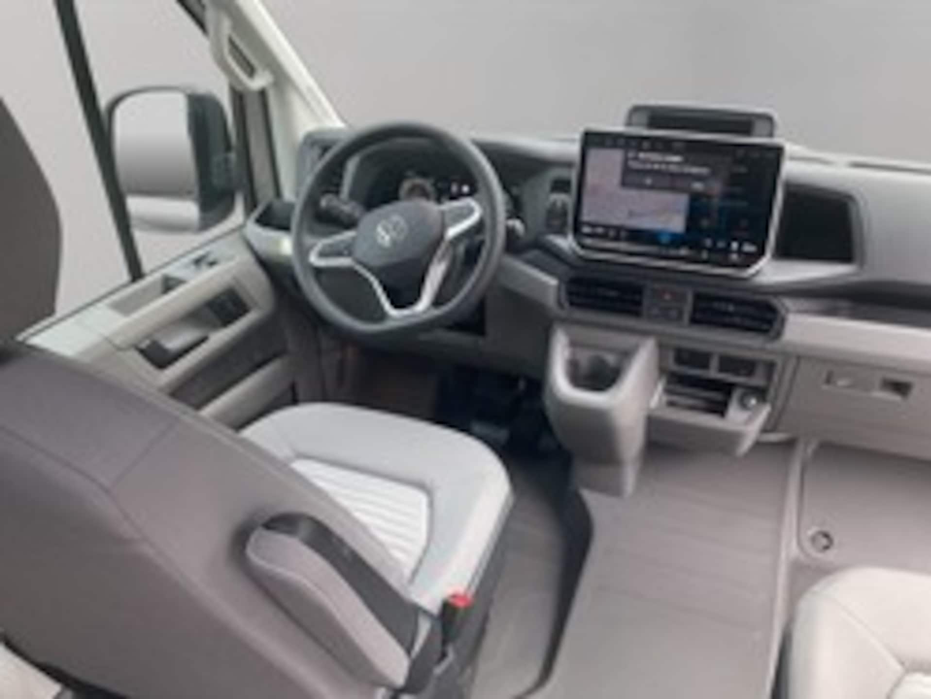 Volkswagen Grand California 600