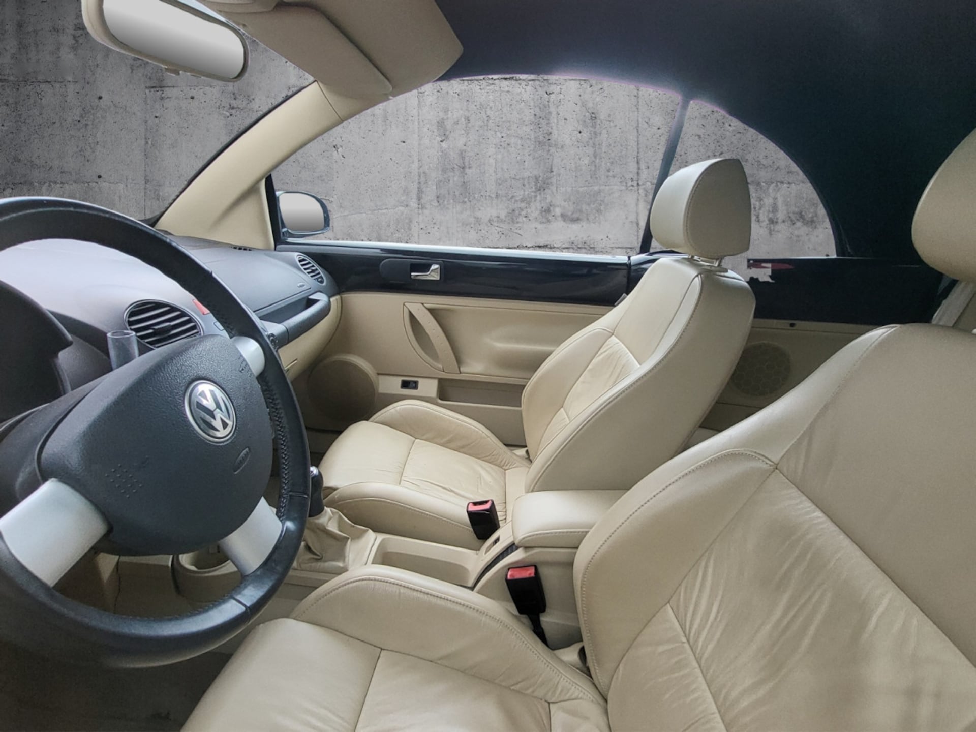 Volkswagen Beetle Cabriolet