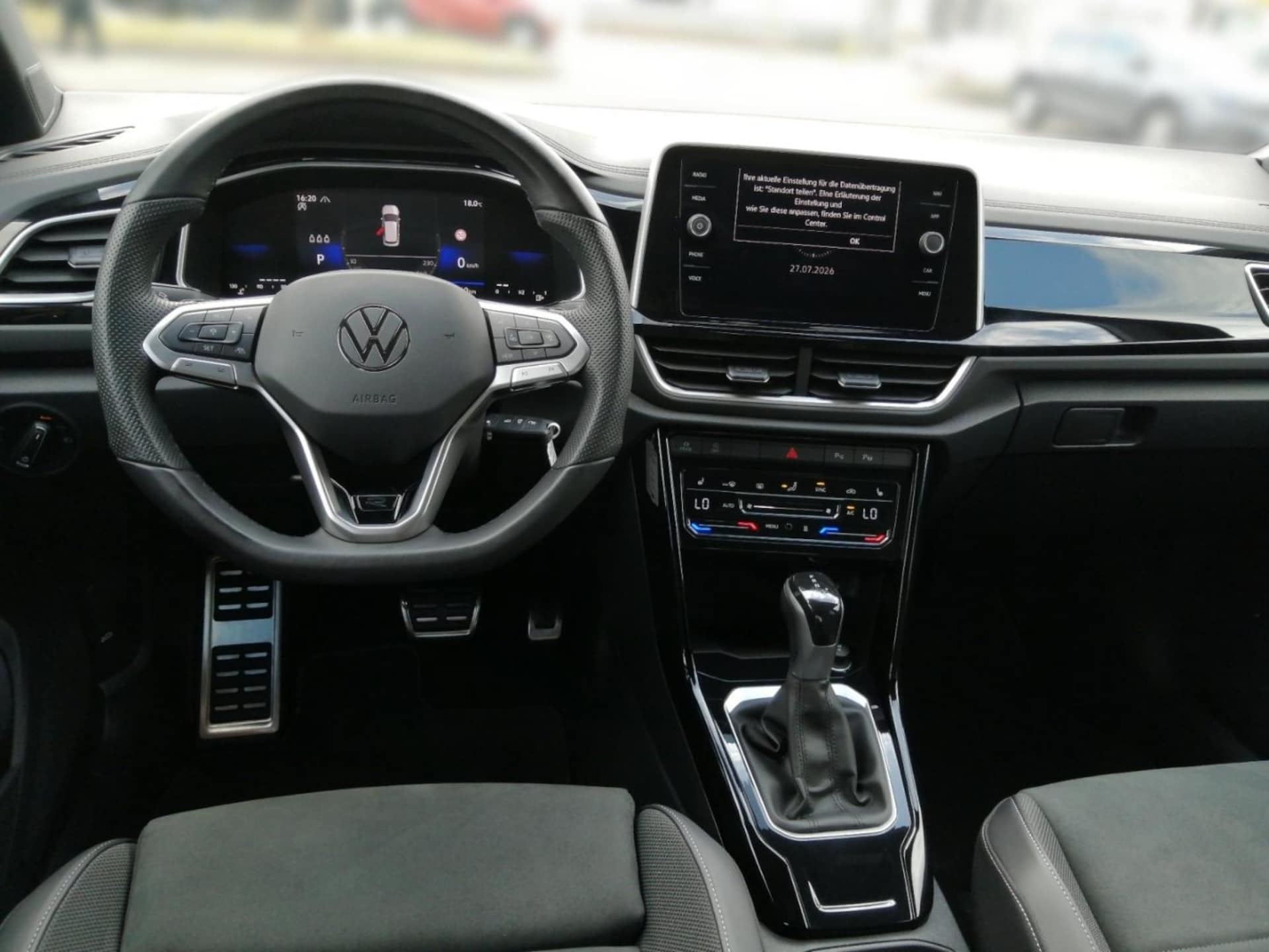 Volkswagen T-Roc R-Line