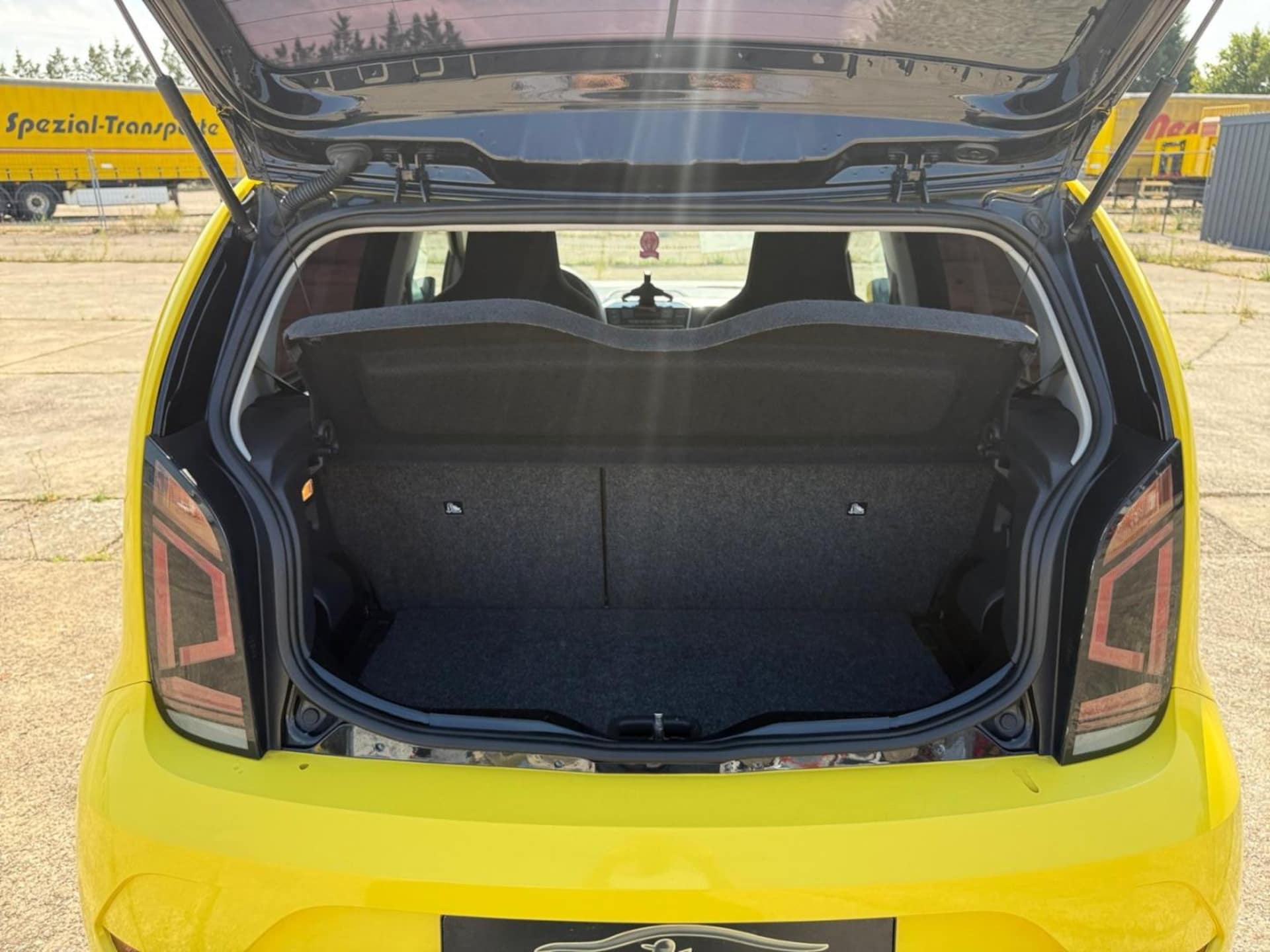 Volkswagen e-up!