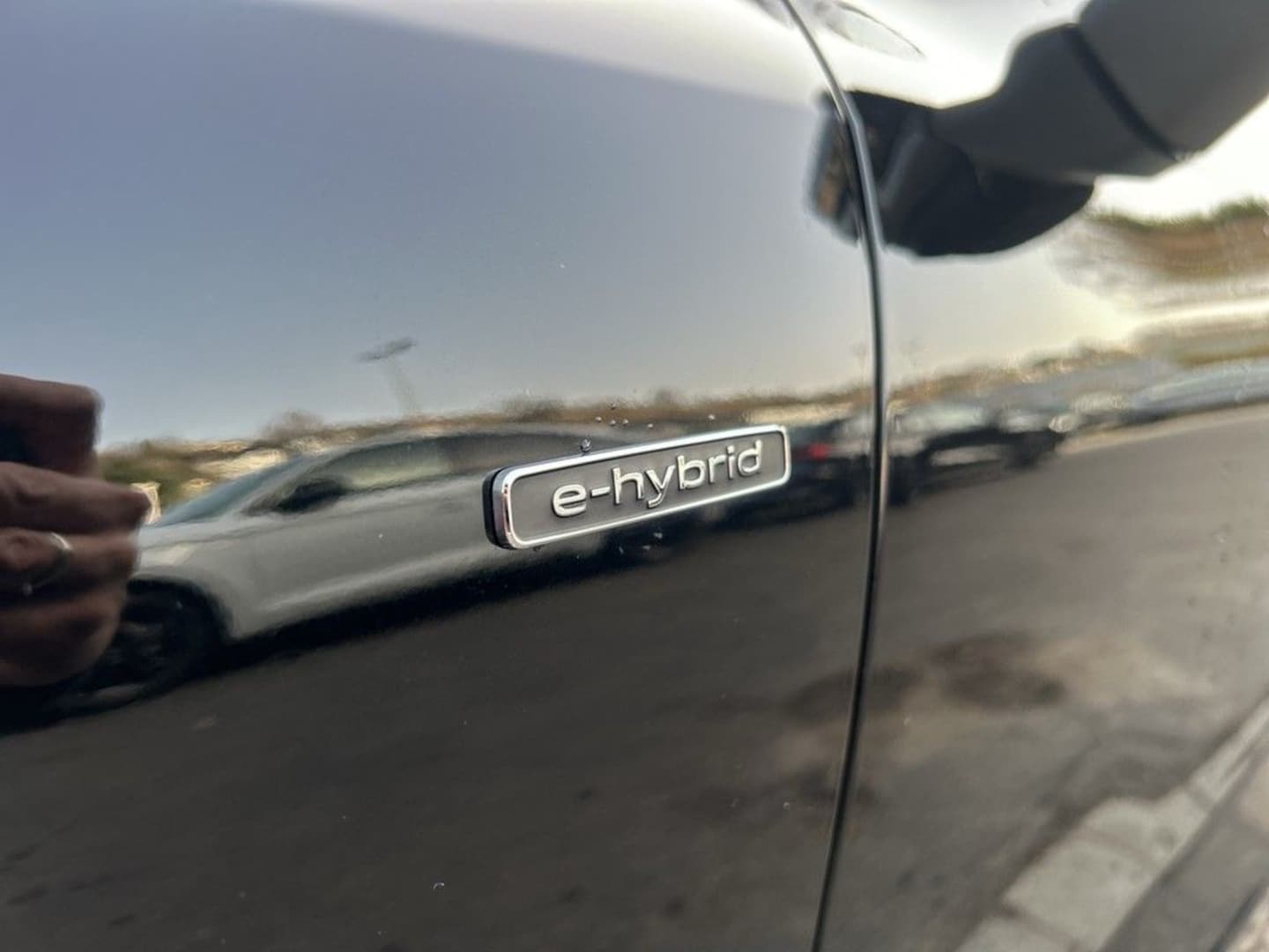 Bild über Audi A6 Avant e-hybrid e-hybrid quattro 270 kW S tronic - für weitere Informationen kontaktieren Sie den Audi Partner