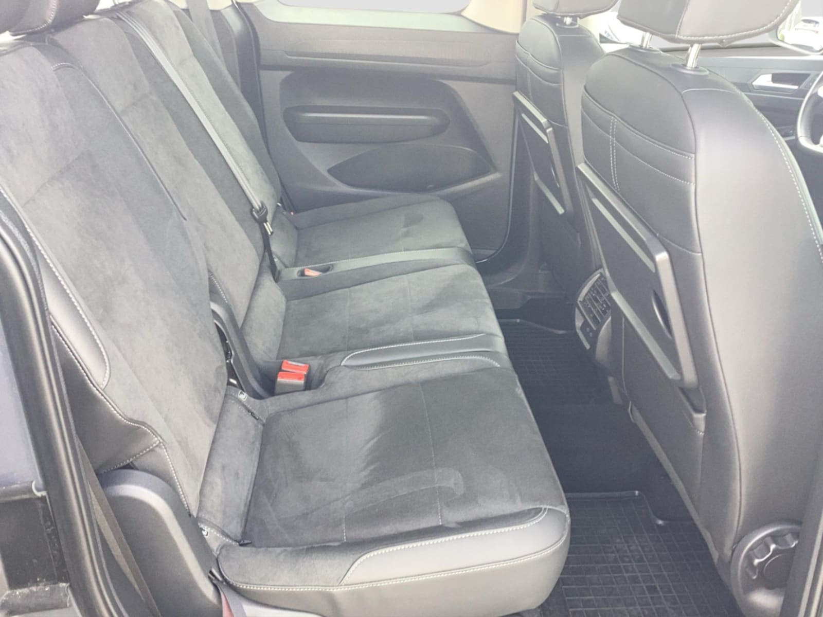 Volkswagen Caddy – Bild 14