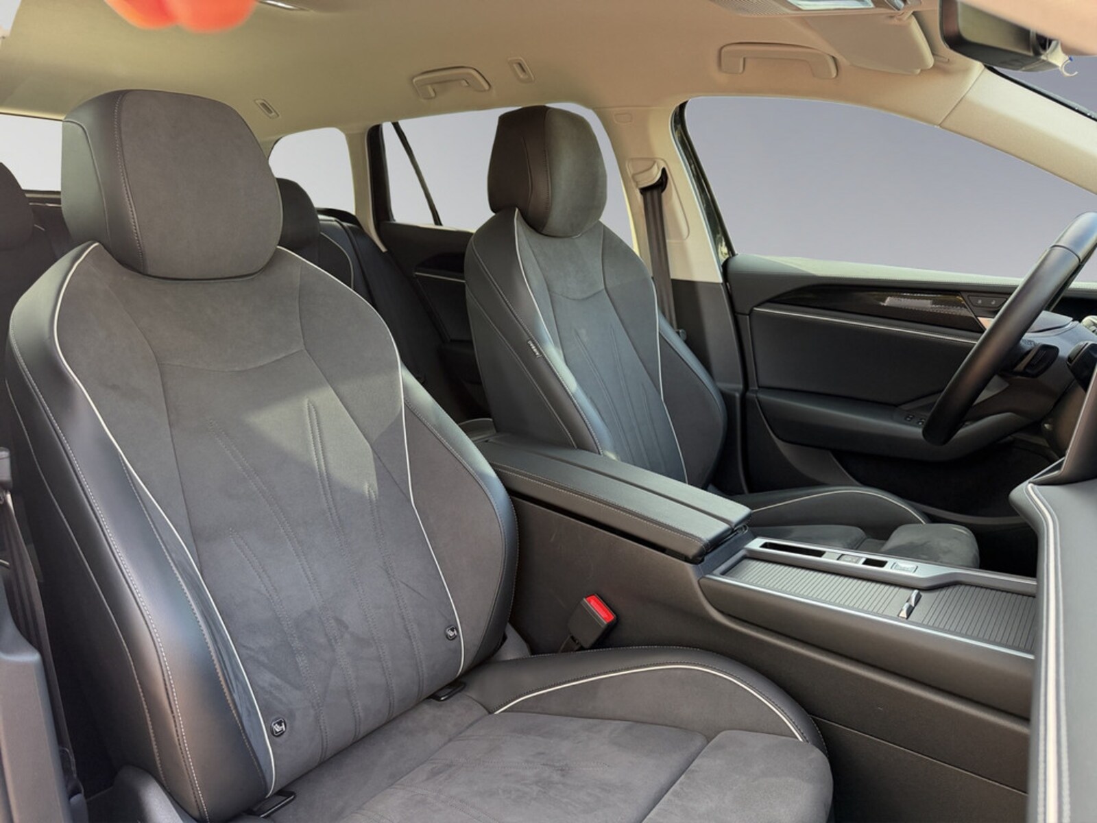 Volkswagen Passat – Bild 17