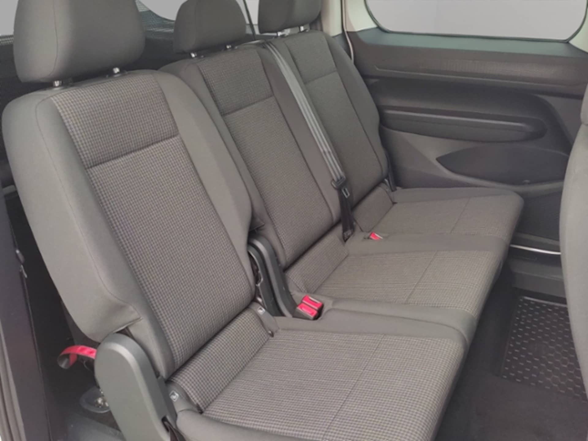 Volkswagen Caddy Maxi Basis-Modell