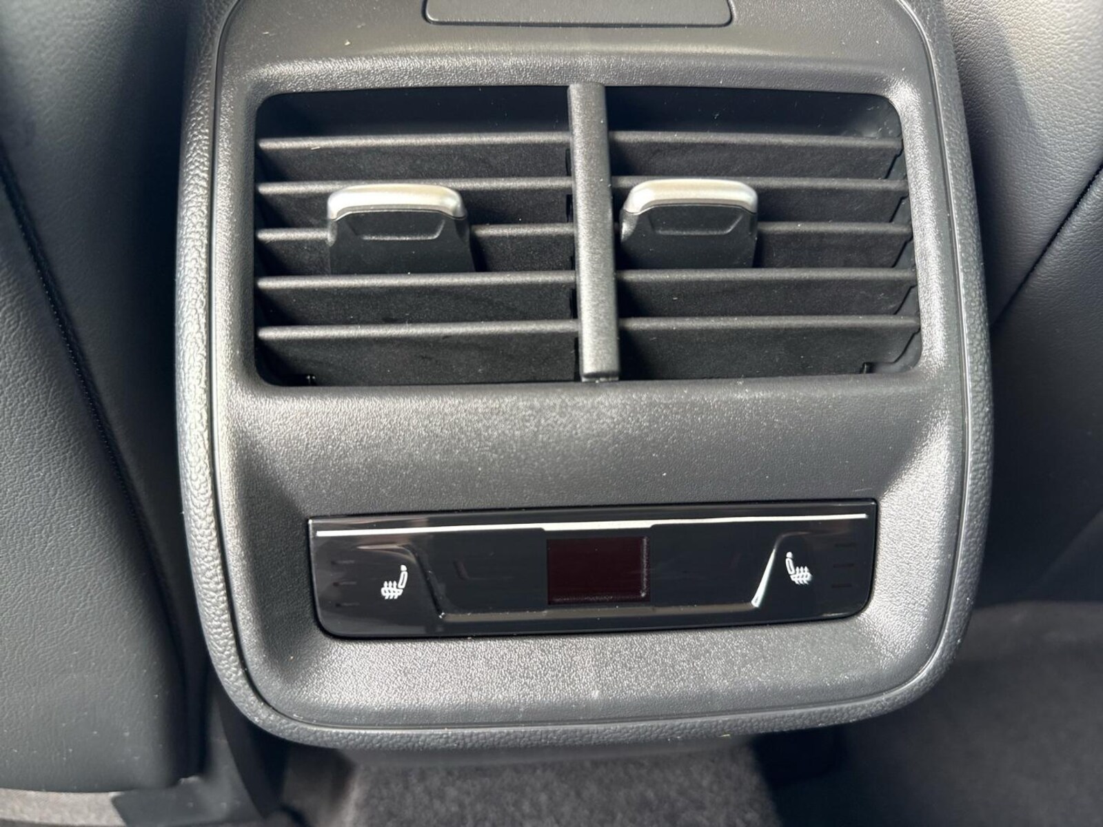 Volkswagen Passat – Bild 21