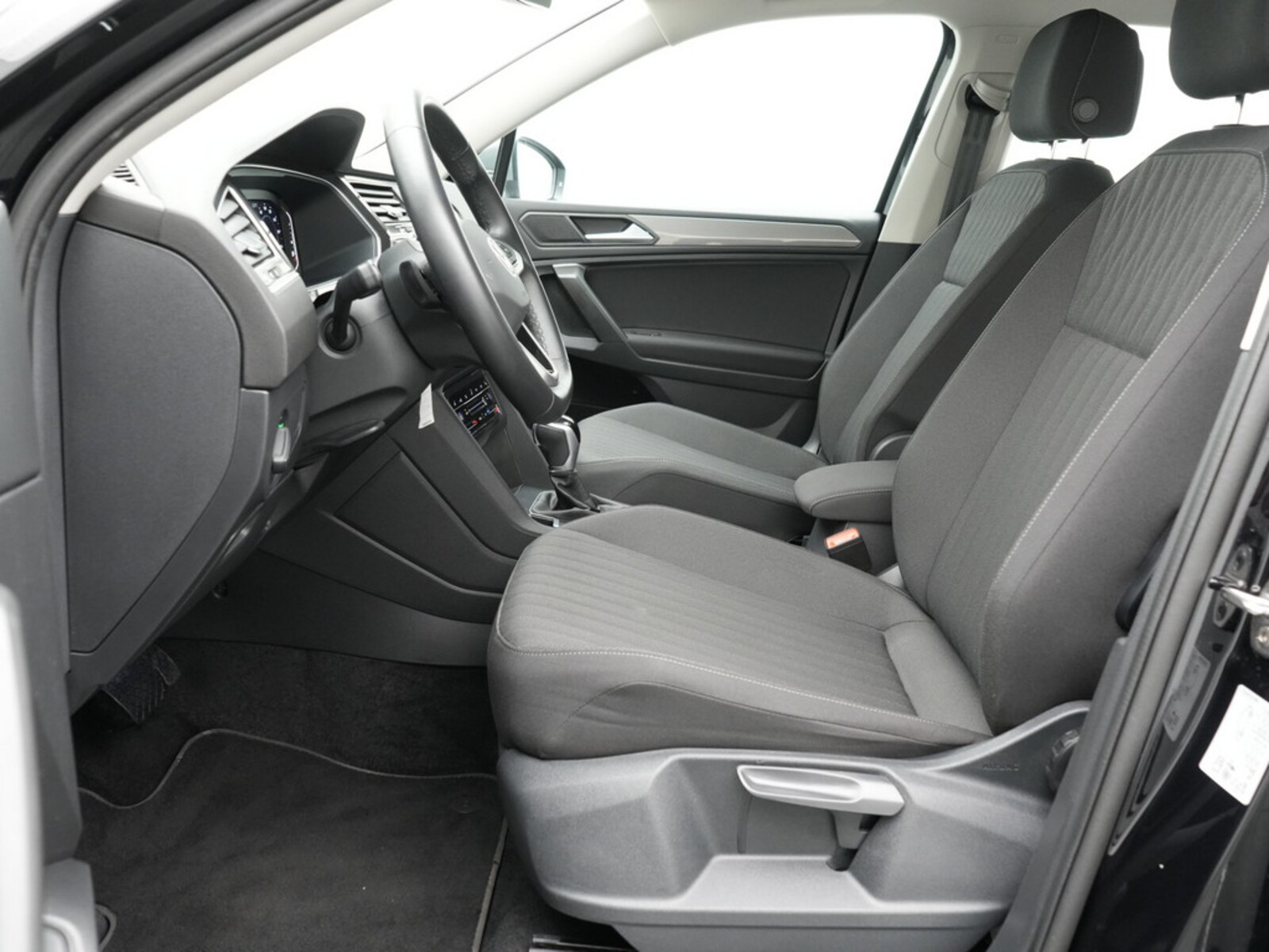 Volkswagen Tiguan Allspace – Bild 15