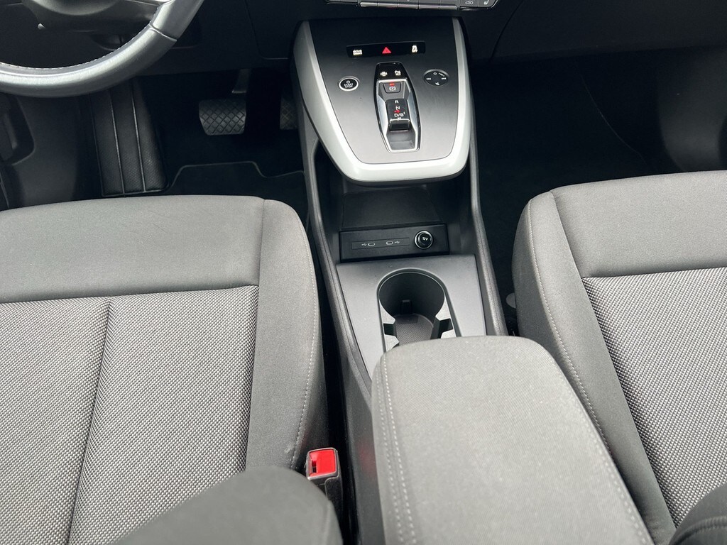 Image about Audi Q4 e-tron 40 e-tron
