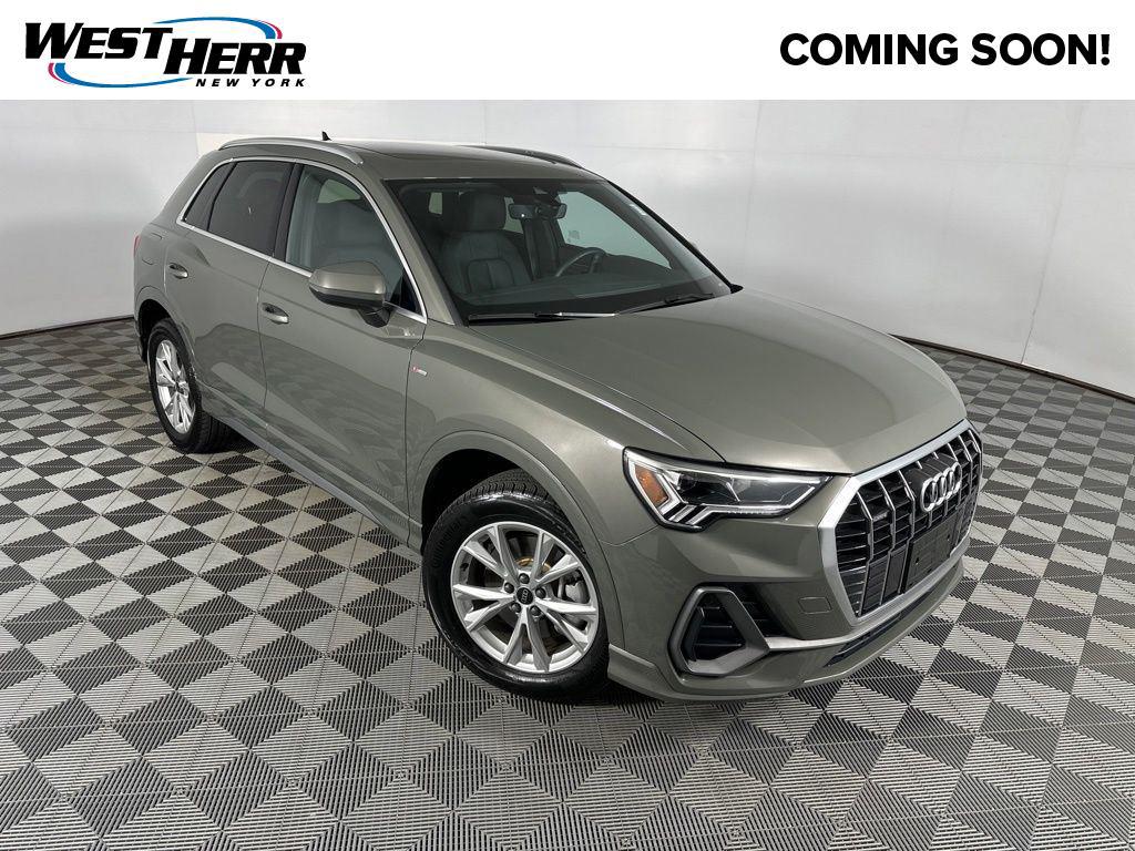 2025 Audi Q3 45 TFSI S Line Premium quattro's photo