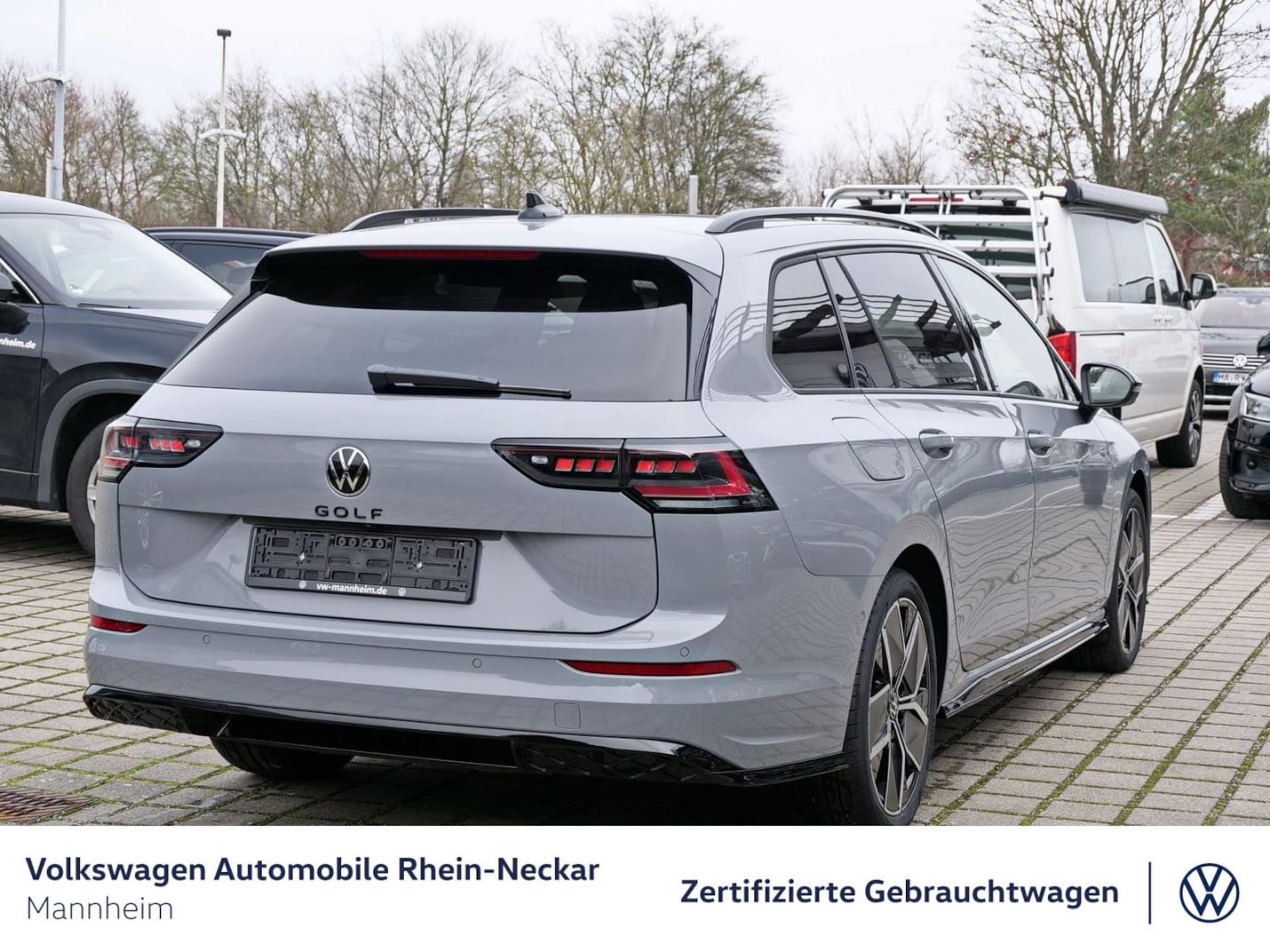 Volkswagen Golf Variant R-Line