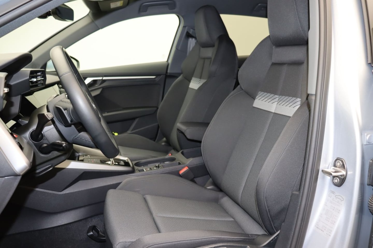 Bild über Audi A3 Sportback advanced 35 TDI S tronic - für weitere Informationen kontaktieren Sie den Audi Partner