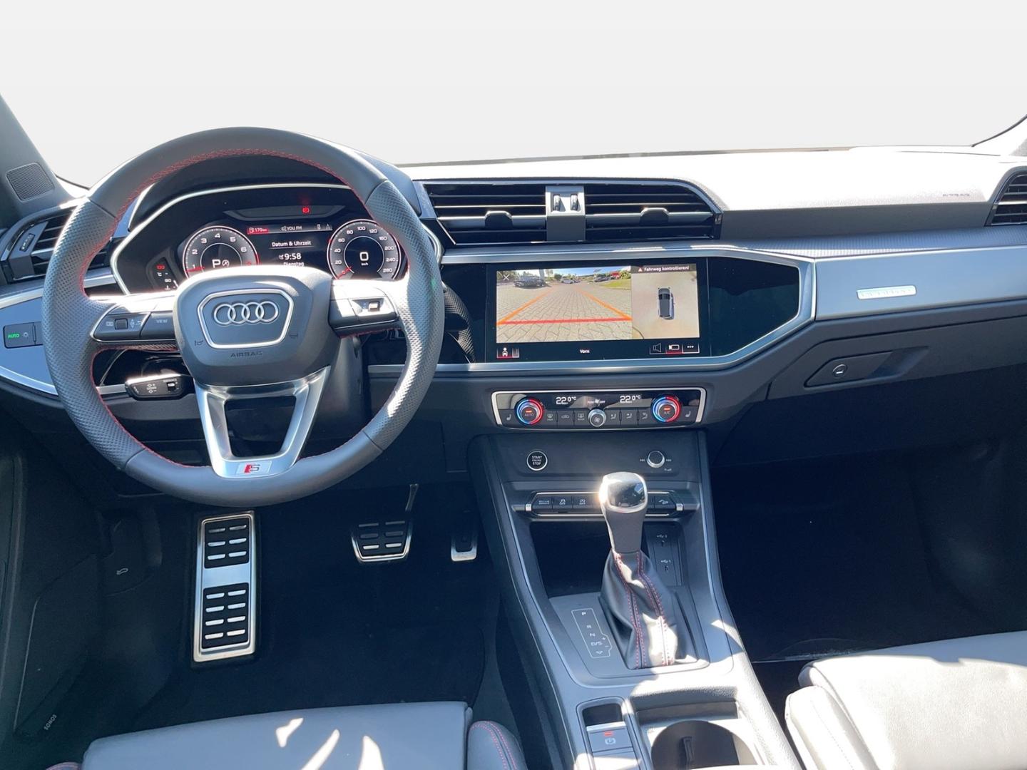 Image about Audi Q3 S line 45 TFSI quattro S tronic