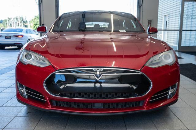 2015 Tesla Model S