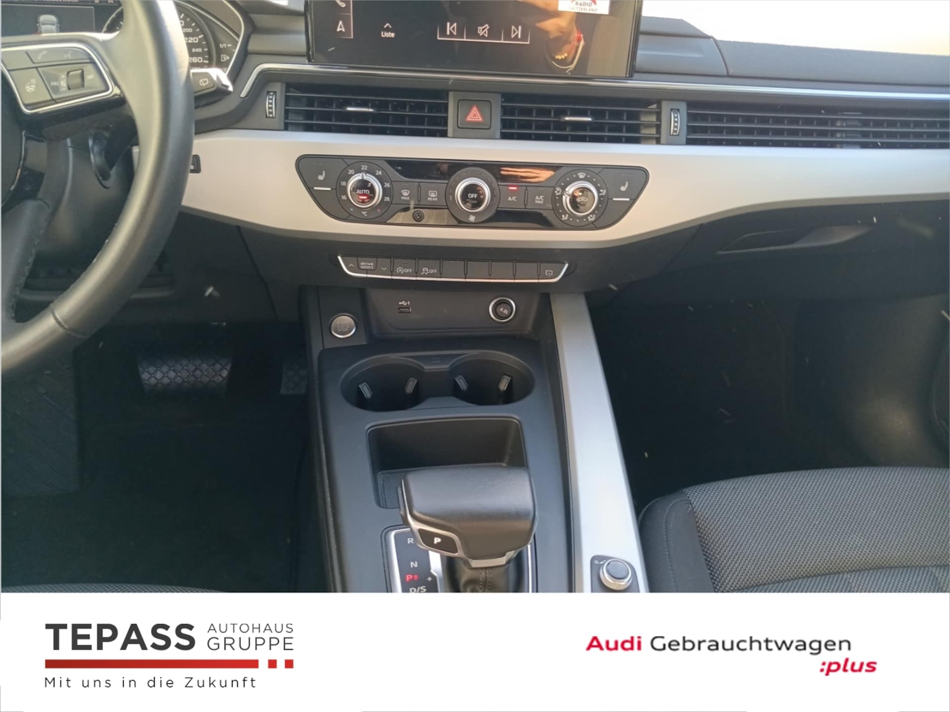 Audi A4 Avant S line