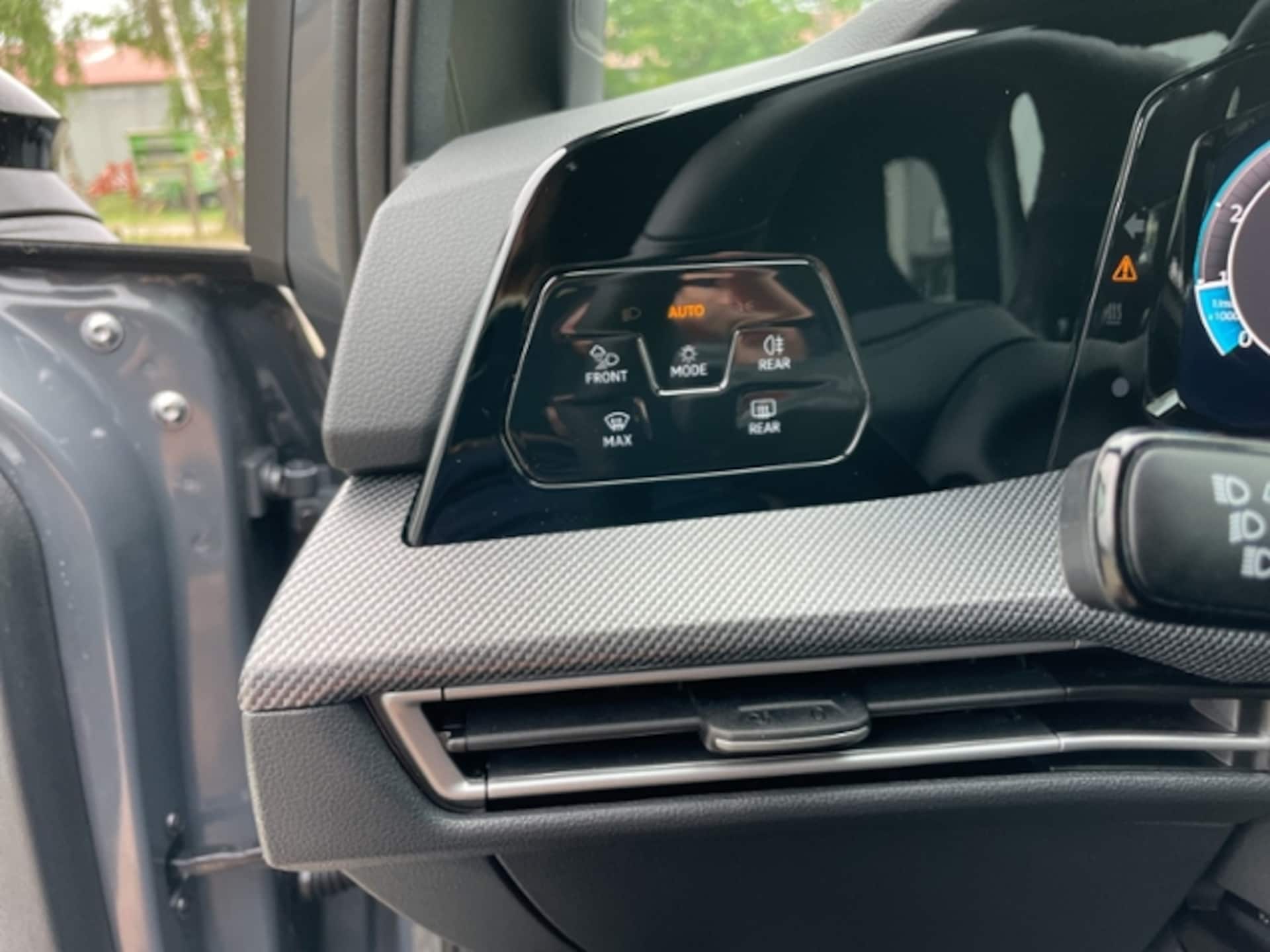 Volkswagen Golf Variant R-Line