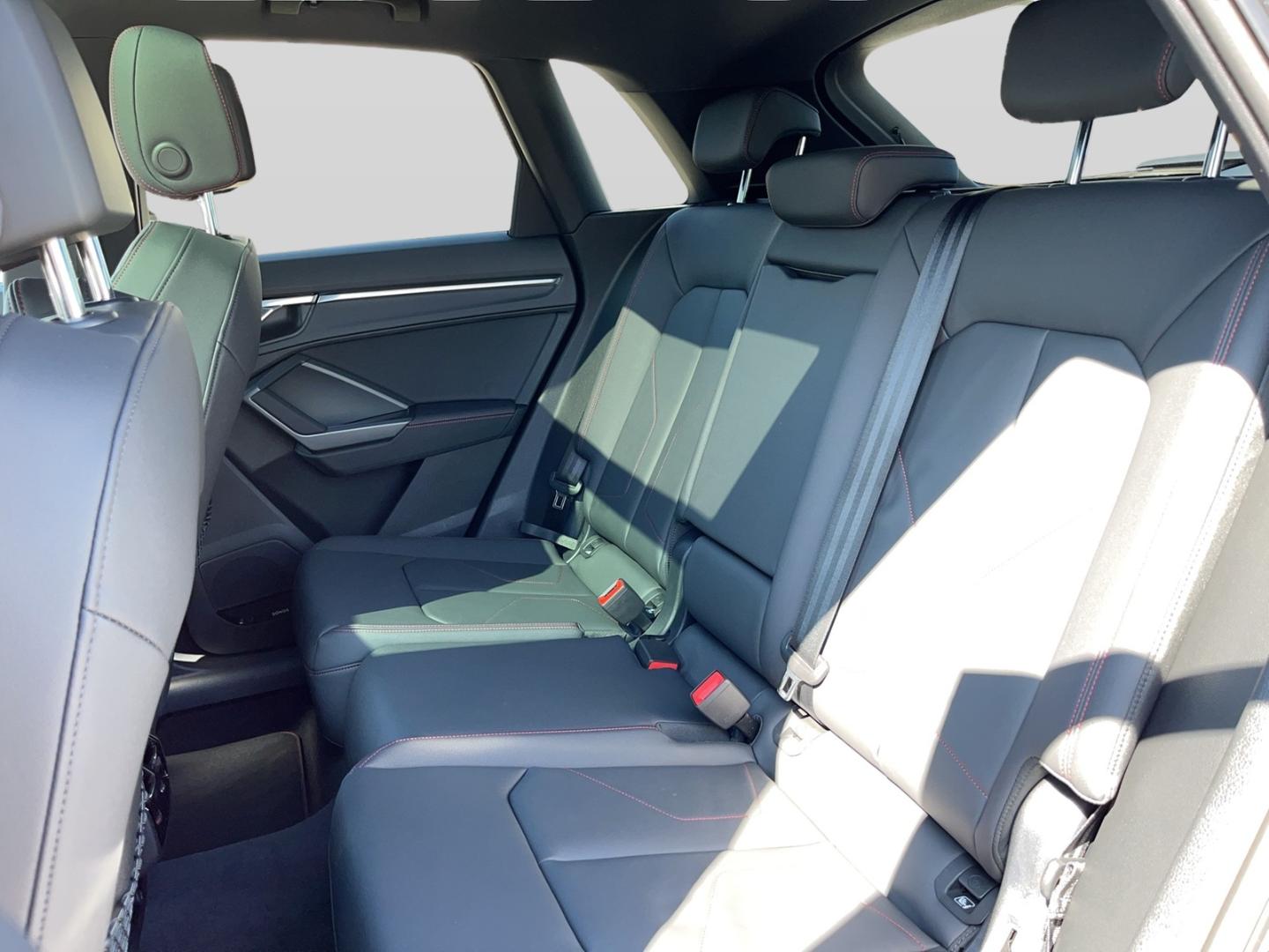 Image about Audi Q3 S line 45 TFSI quattro S tronic