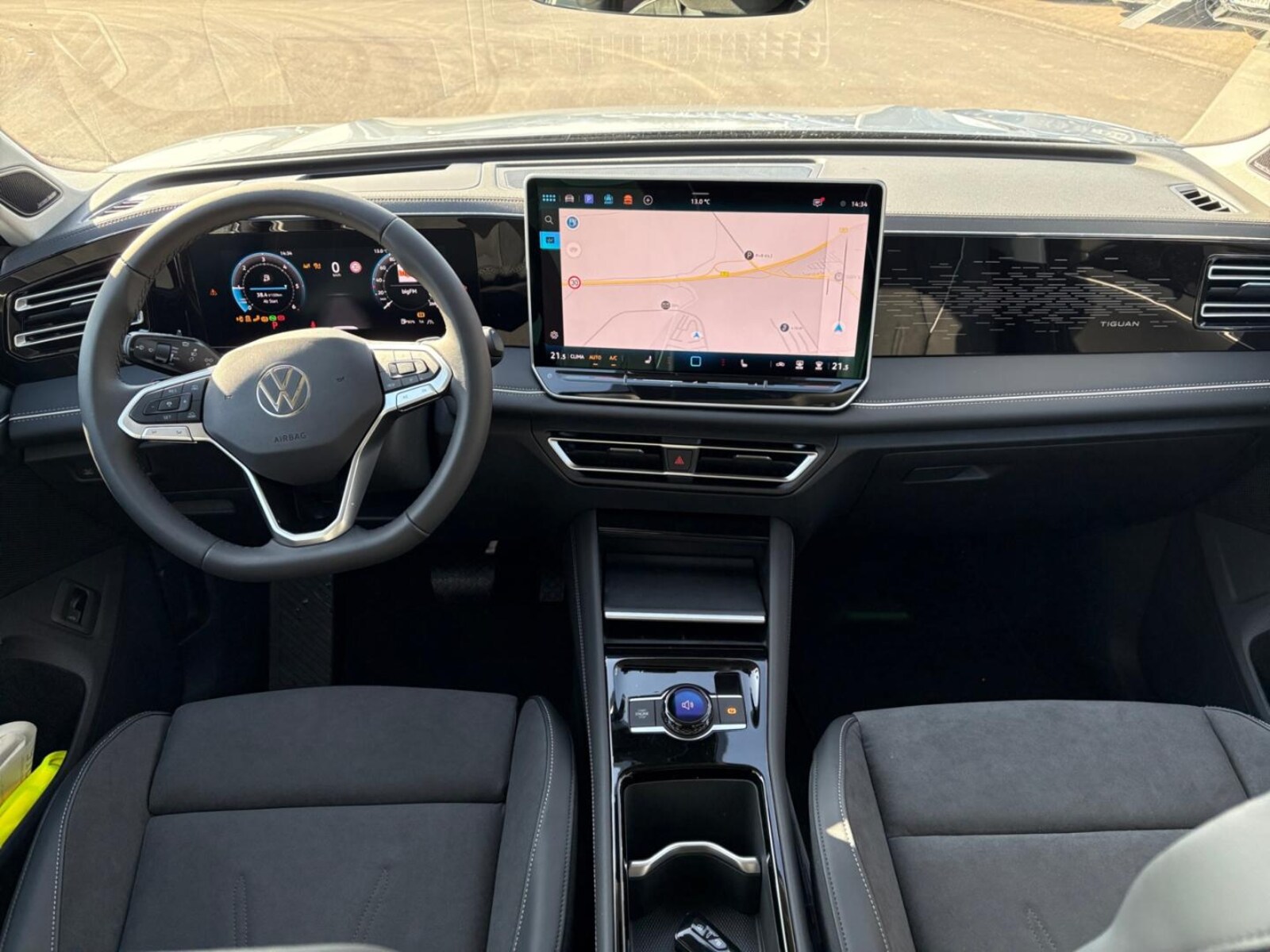 Volkswagen Tiguan – Bild 8