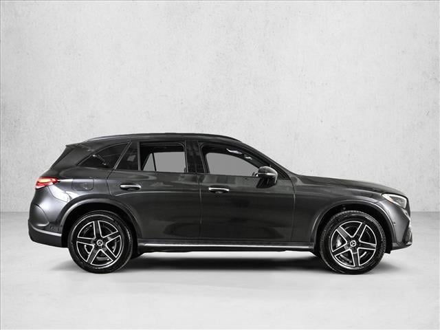 2026 Mercedes-Benz GLC 300