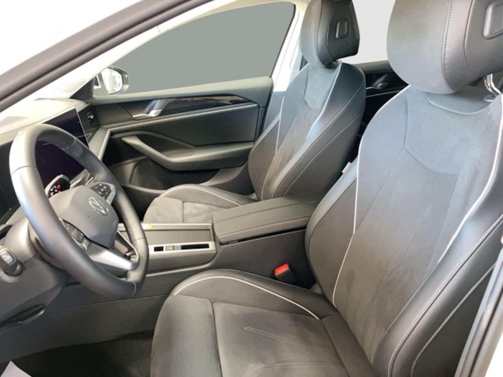 Volkswagen Passat Business