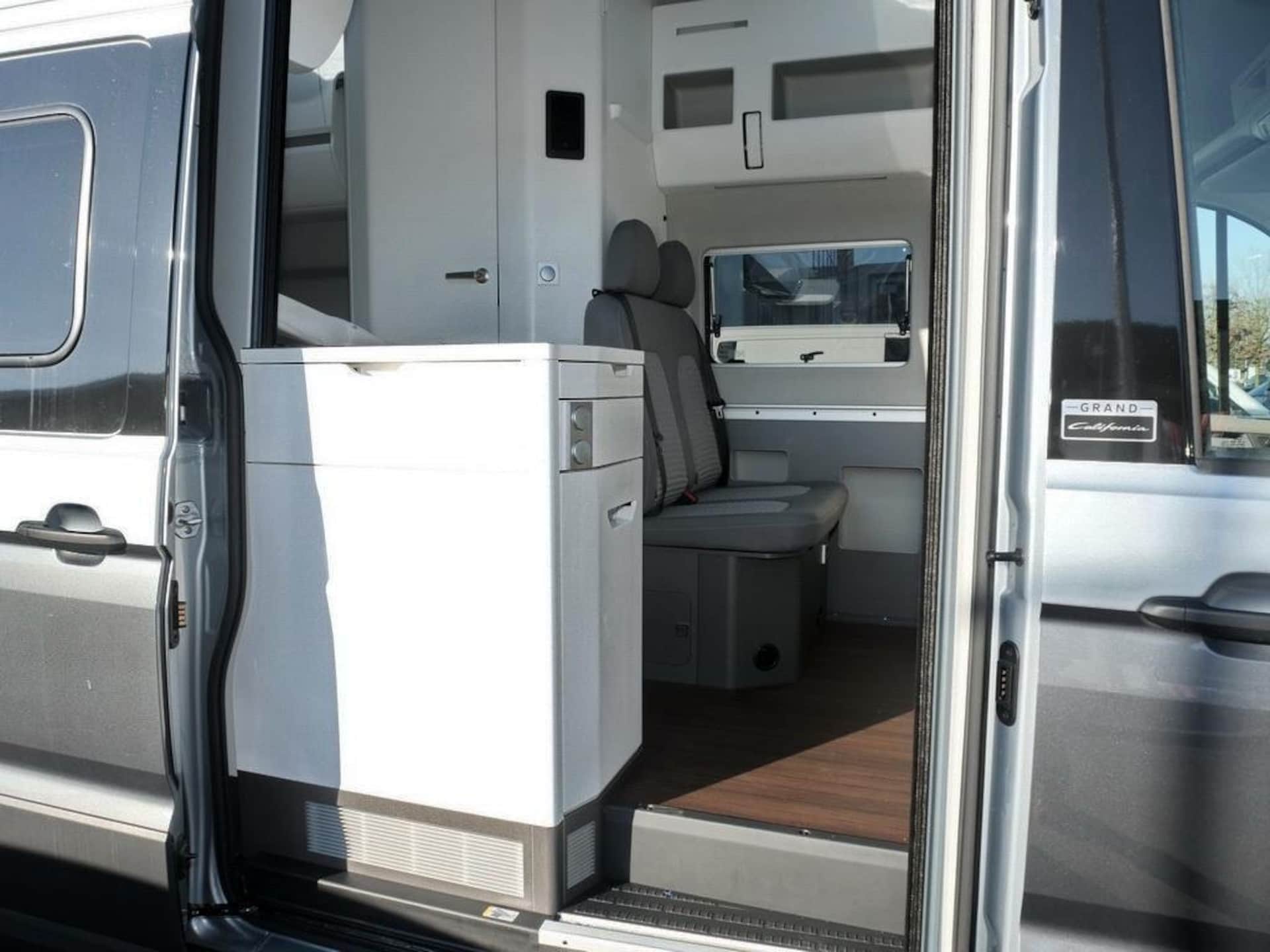 Volkswagen Grand California 600