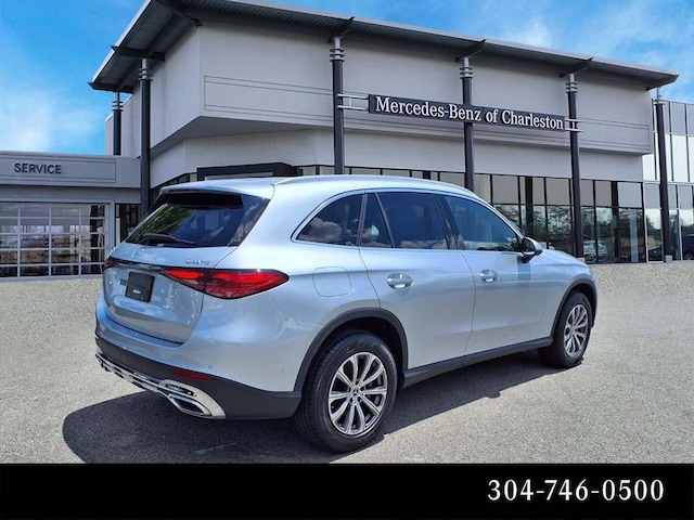 2023 Mercedes-Benz GLC 300