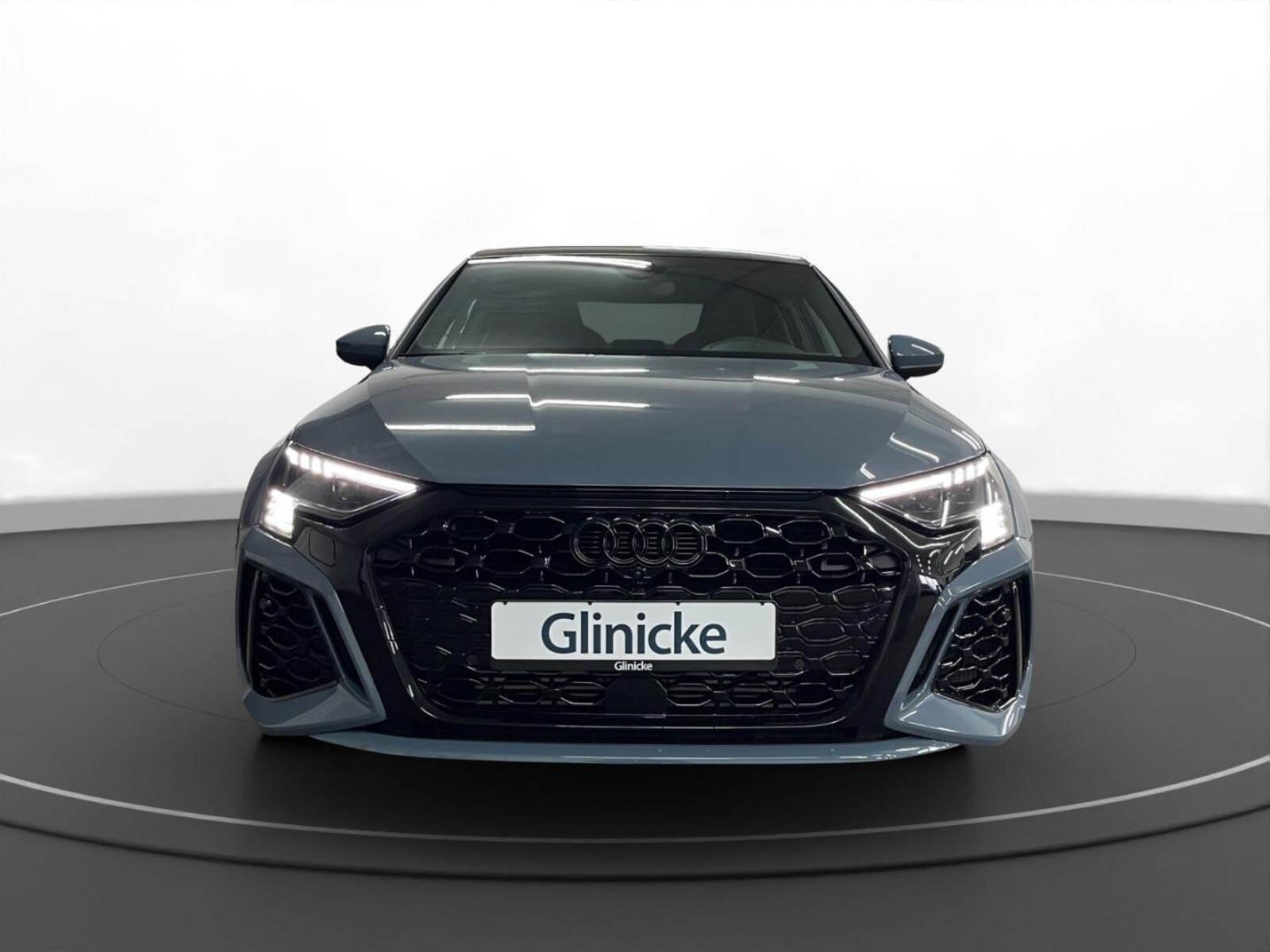 Audi RS 3 Limousine – Bild 2