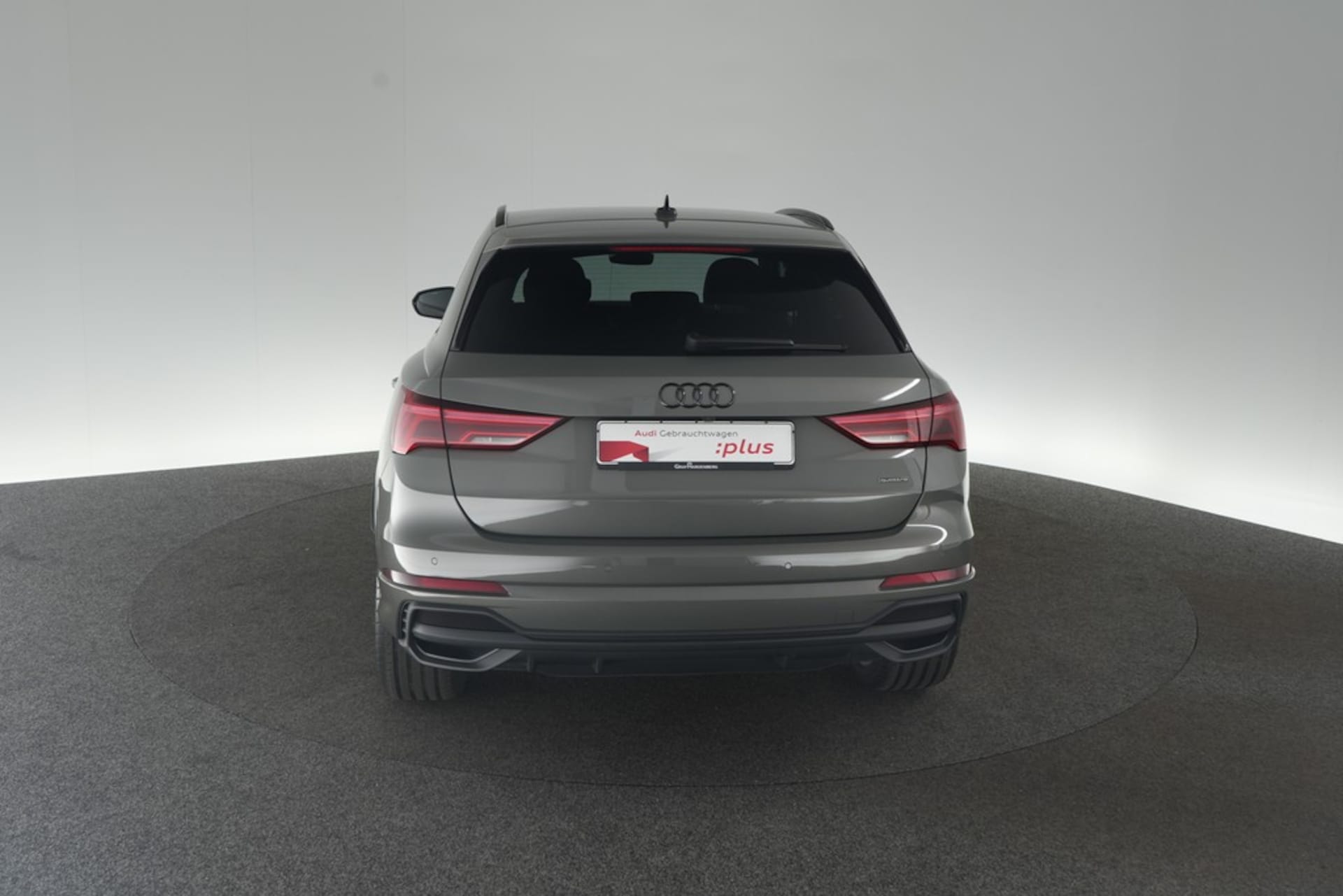 Audi Q3 SUV S line