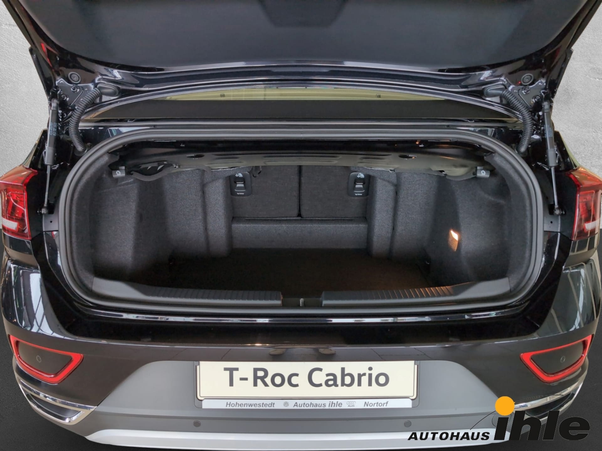 Volkswagen T-Roc Cabriolet Style
