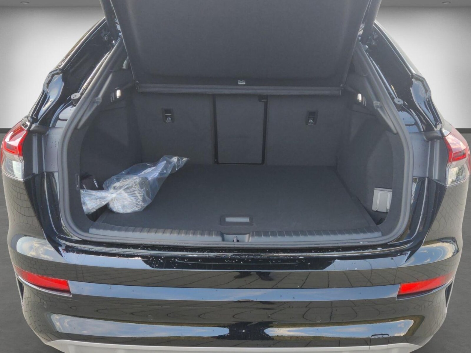 Audi Q4 Sportback e-tron – Bild 14