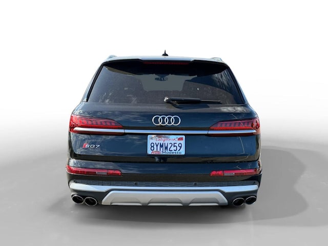 2022 Audi SQ7