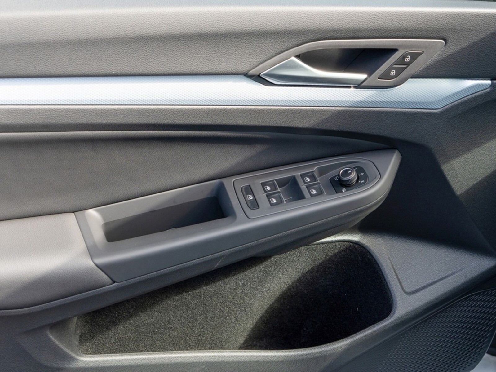 Volkswagen Golf – Bild 17