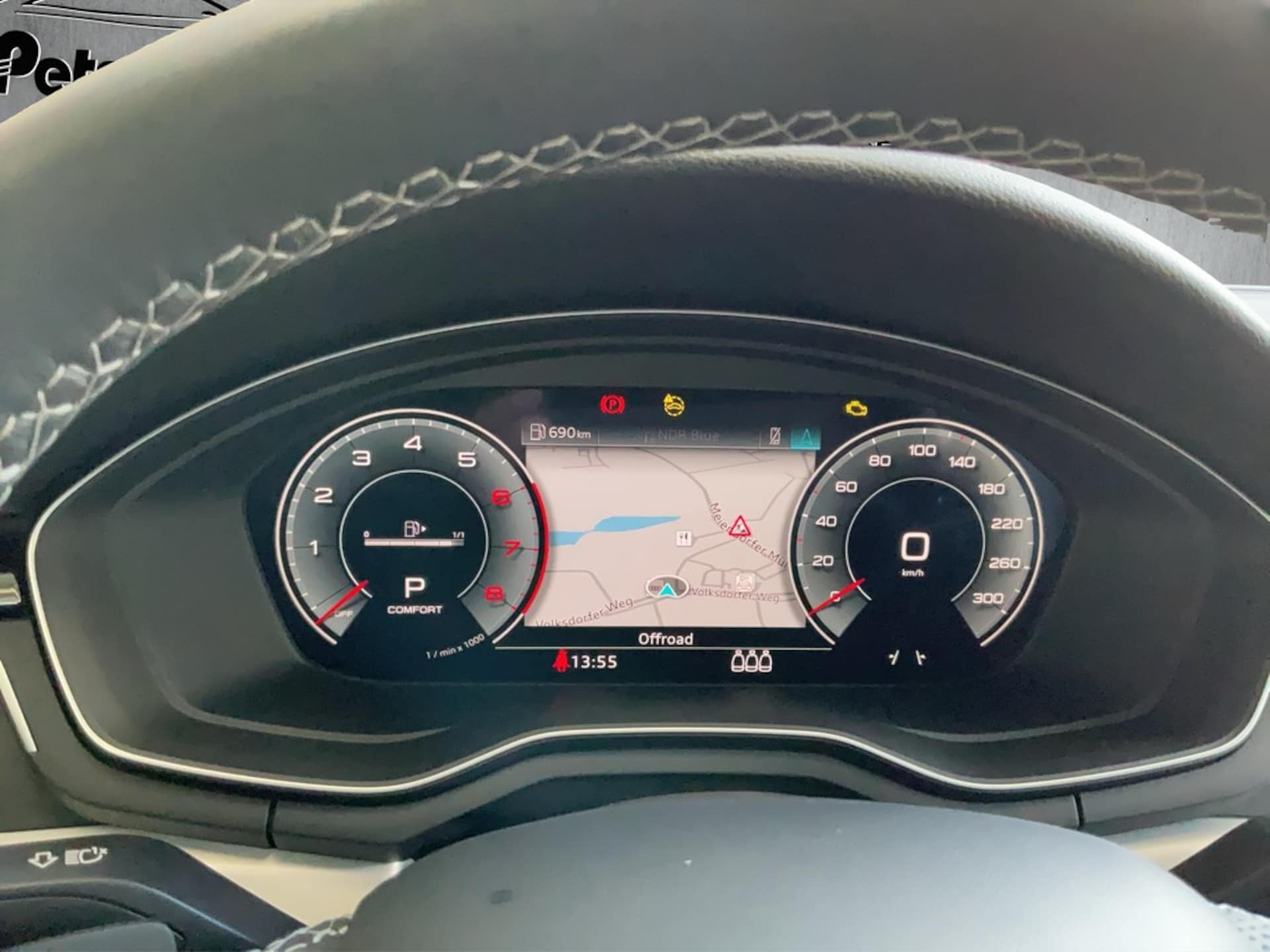 Audi A4 Avant S line