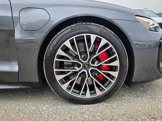 2026 Audi S e-tron GT Prestige - Photo 9