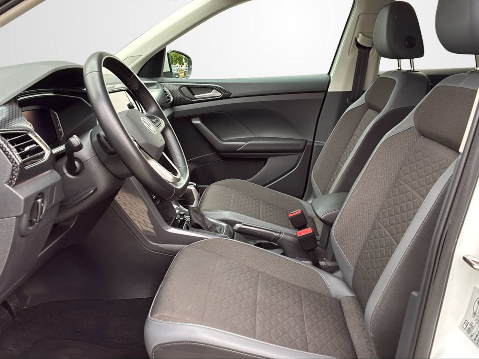 Volkswagen T-Cross Style
