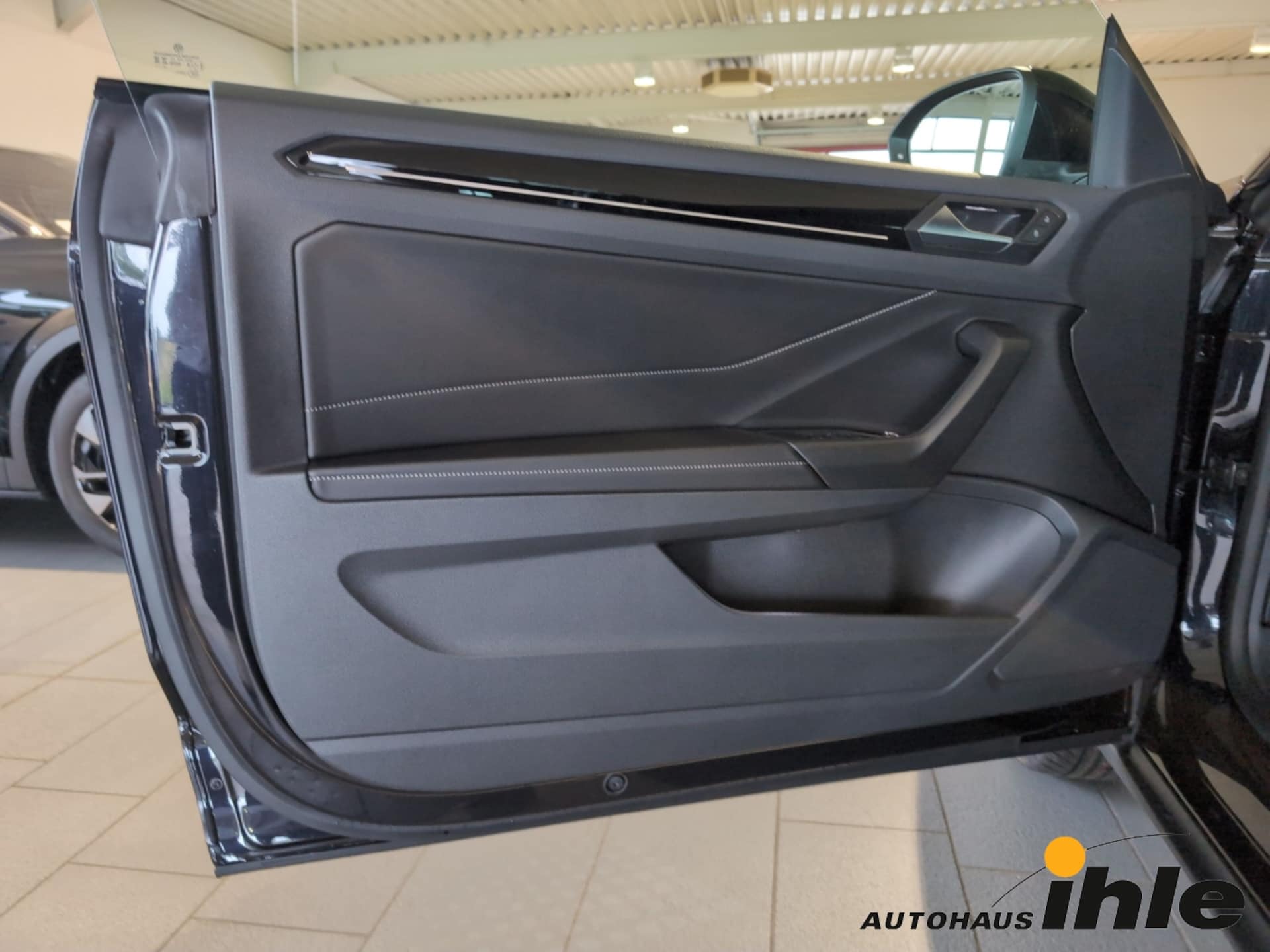 Volkswagen T-Roc Cabriolet Style