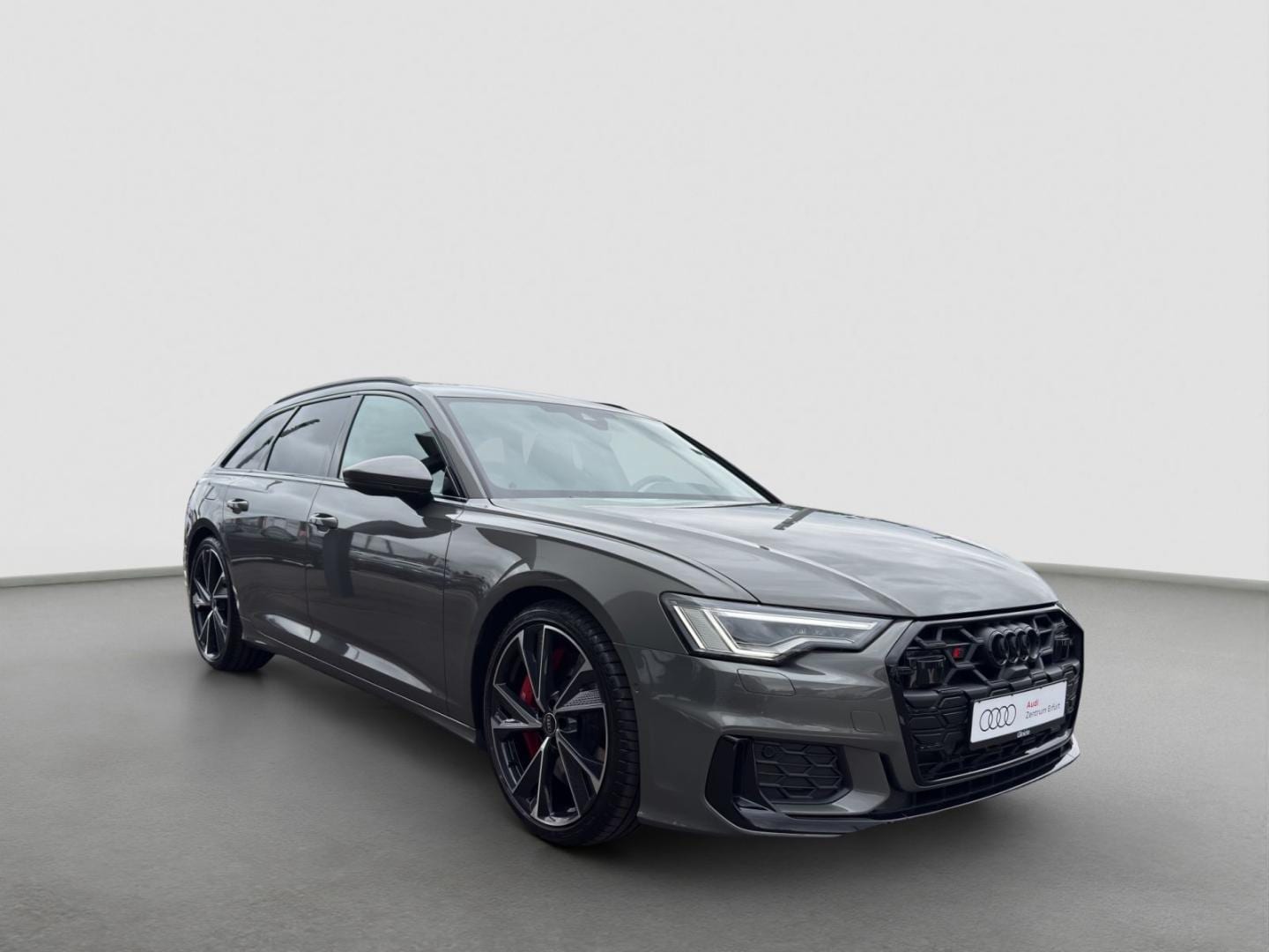 Bild über Audi S6 Avant TDI quattro tiptronic - für weitere Informationen kontaktieren Sie den Audi Partner