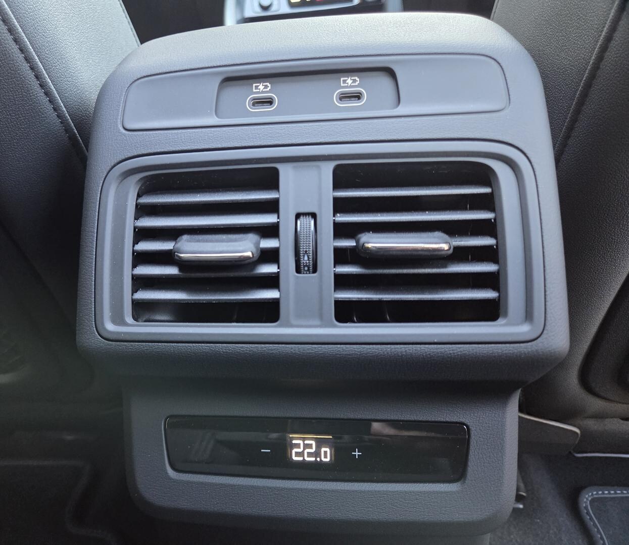 Image about Audi Q5 SUV e-hybrid quattro S tronic