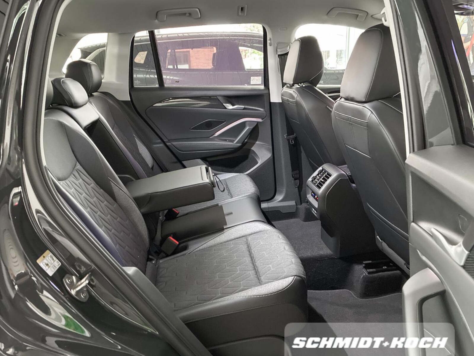 Volkswagen Tiguan – Bild 8