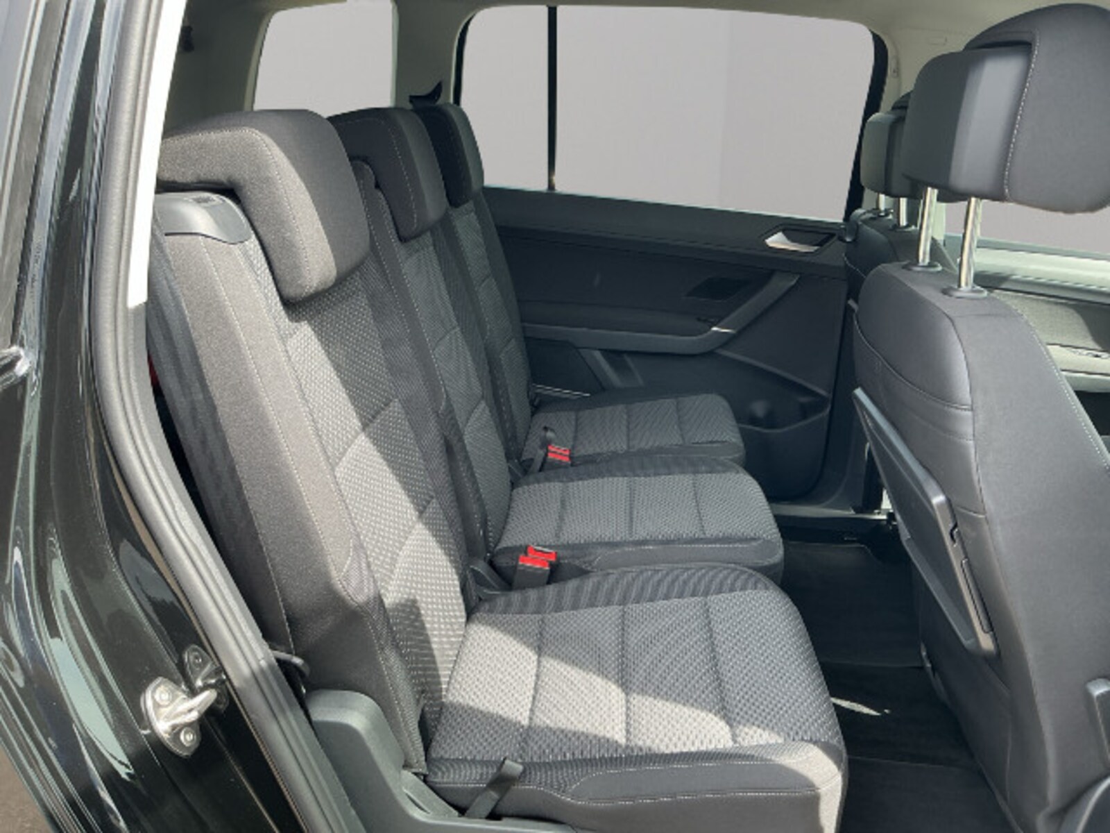 Volkswagen Touran – Bild 19