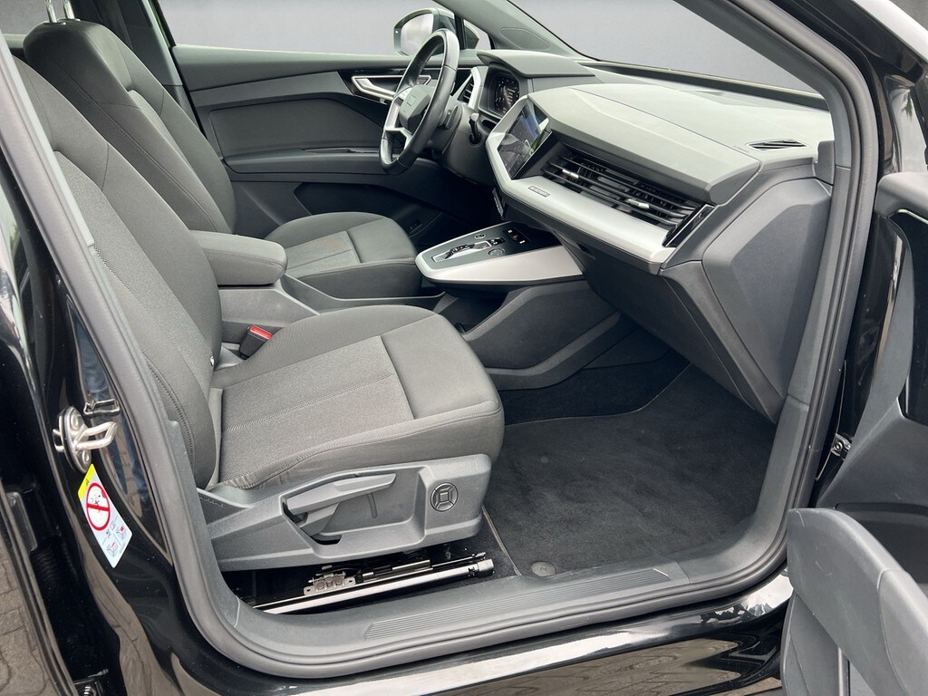 Image about Audi Q4 e-tron 40 e-tron